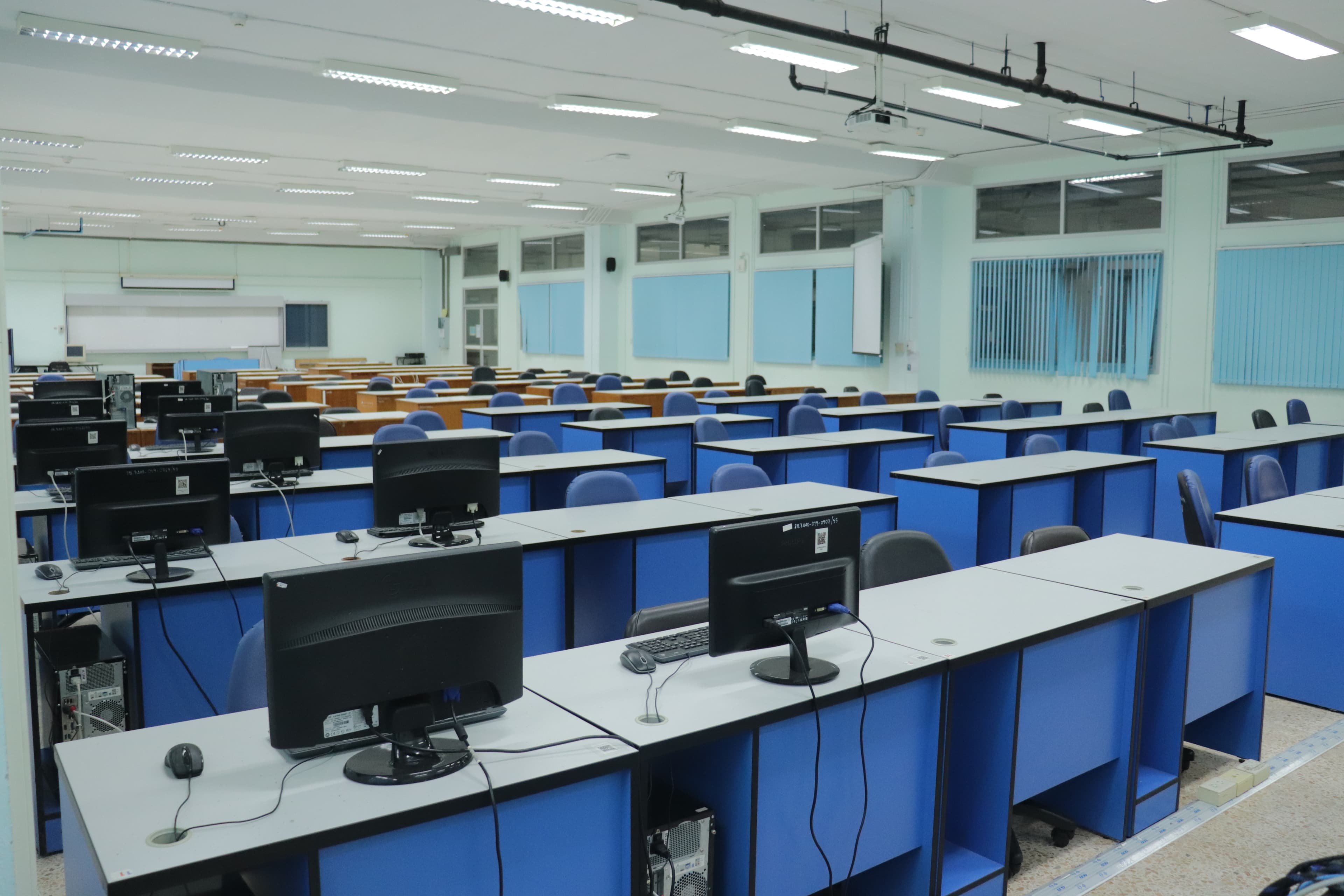 ห้องบรรยาย 3203 จุฬาภรณ์